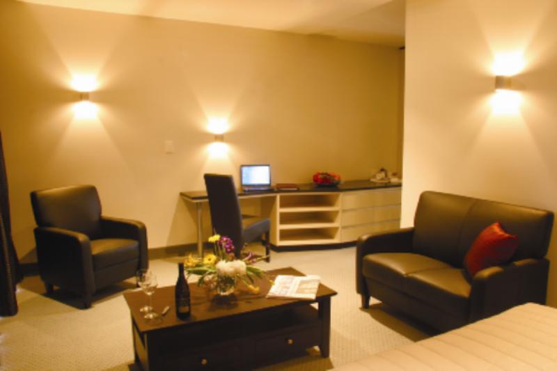 Emerald Hotel Gisborne Zewnętrze zdjęcie
